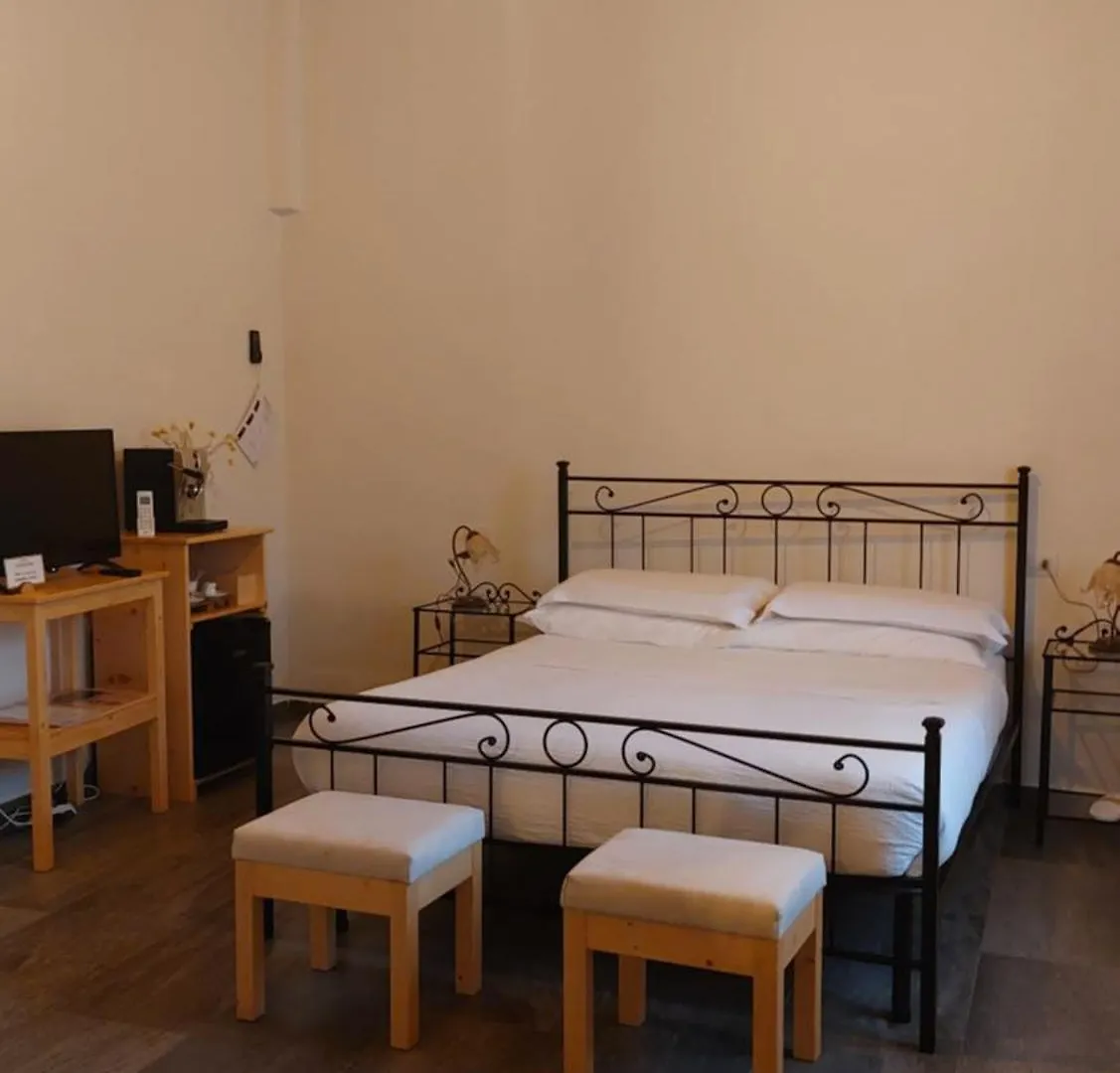 Agriturismo Pizzavacca Villanova sull'Arda 0*,