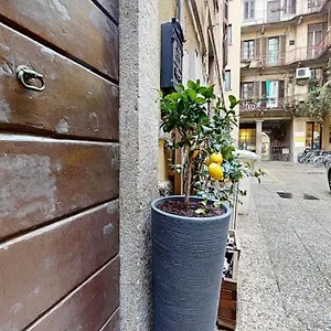 https://la-casetta-milan.italymilanhotels.net